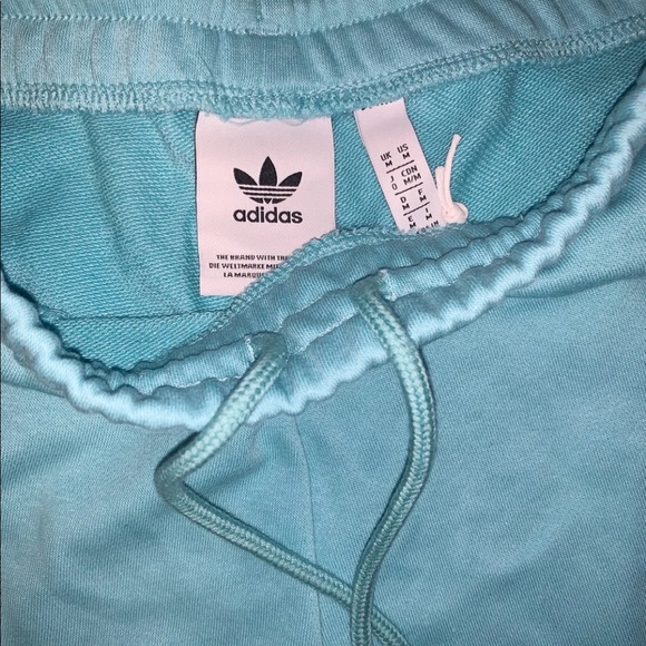 Adidas shorts - Picture 4 of 5